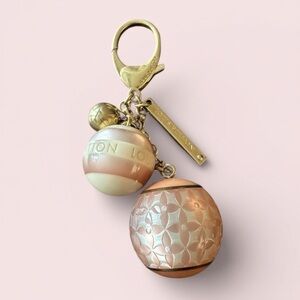 Louis Vuitton Mini Lin Croisette Bag Charm – Pink & Beige Resin